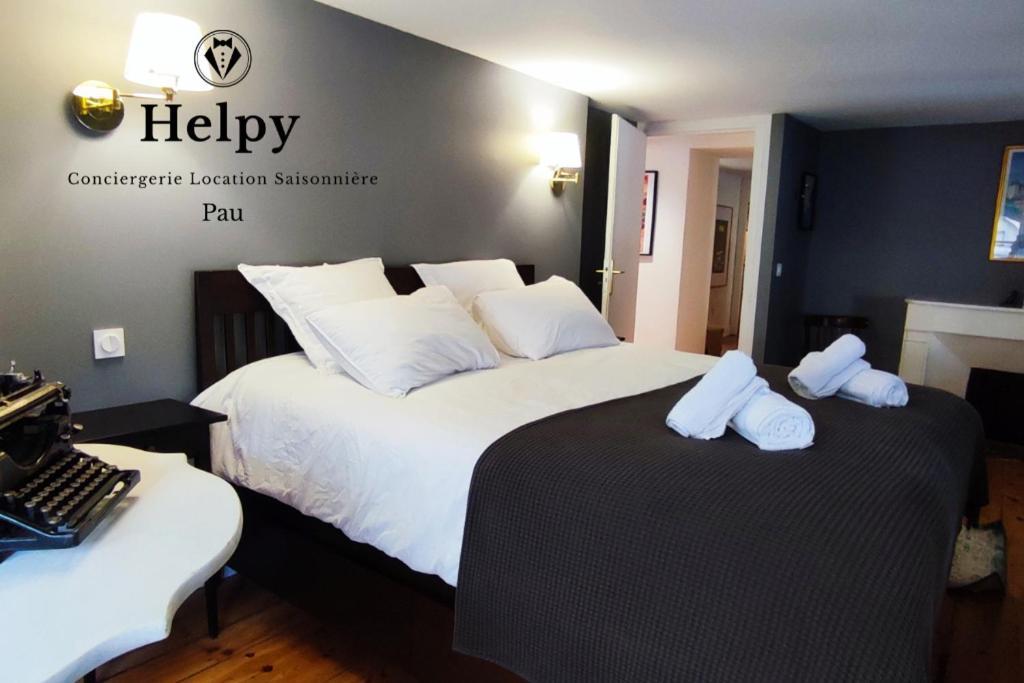 Le Gramont Apartment โป ภายนอก รูปภาพ