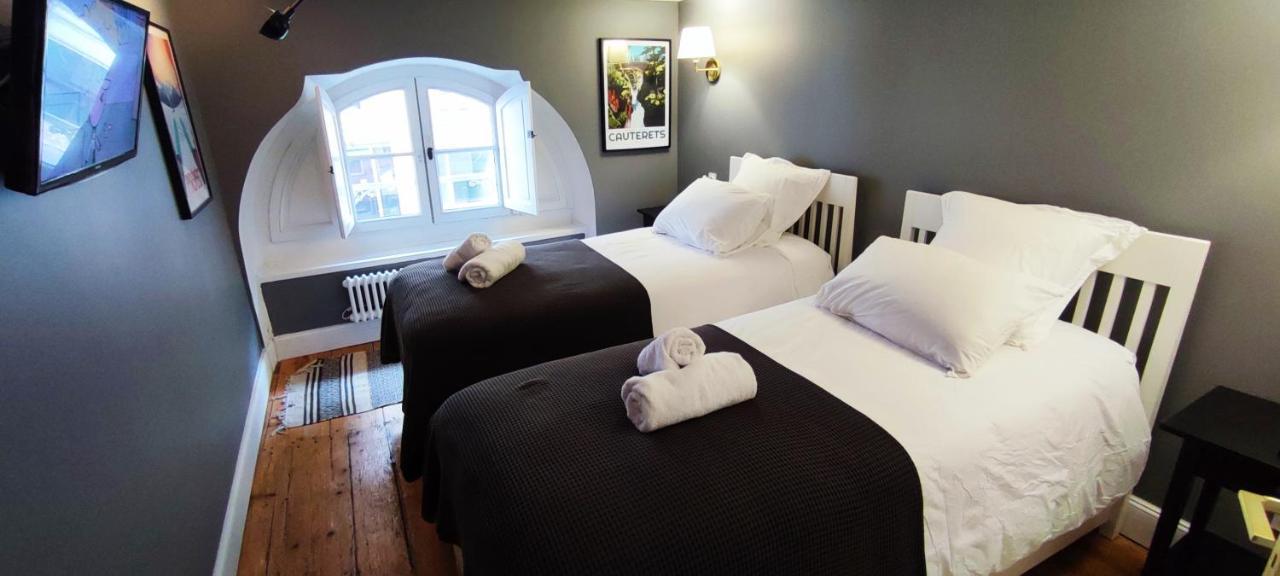 Le Gramont Apartment โป ภายนอก รูปภาพ